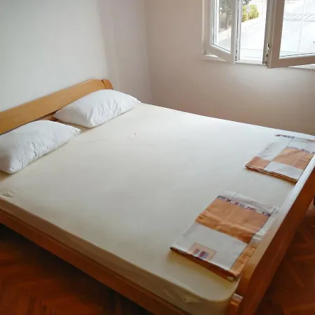 Cozy Near Centar * بودغوريتْسا